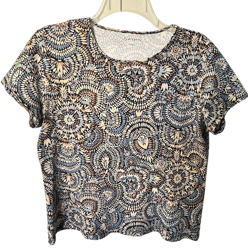 Sonoma Feather-like/Fan Patterned Short Sleeve Neutral Color Top Casual EUC sz L